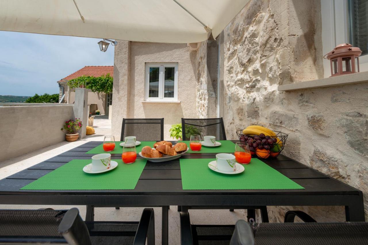 דירות Buici  Little Stone House מראה חיצוני תמונה